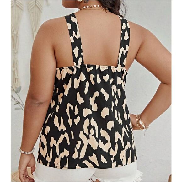 Shein Curve Halter Top Sleeveless Size 1X 14 Twist Neck All Over Animal Print - Picture 3 of 11